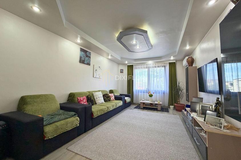 Apartament cu 3 camere decomandat, mobilat în Unirii