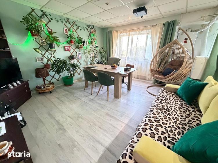 3 camere 2 bai 76mp etaj intermediar bloc pe cadre zona Nicolina - 1