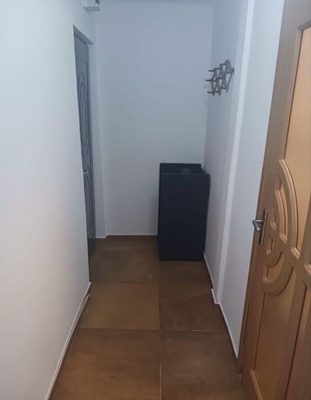 Apartament cu 2 camere semidecomandat în Exterior Vest