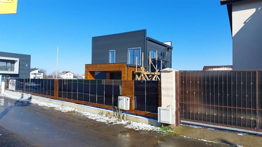 Casă individuală cu 4 camere cu Teren 425 Mp în Dragomirești-Vale