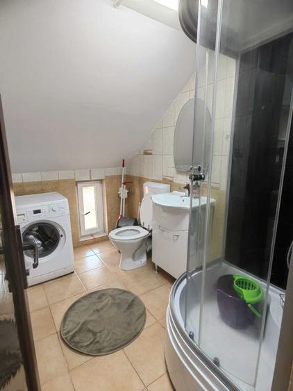 Casă cu 3 camere cu Teren 50 Mp în Central