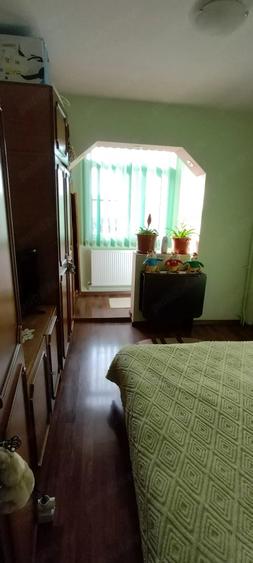 Apartament cu 2 camere semidecomandat în Cuza Vodă