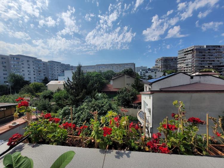 Apartament cu 2 camere semidecomandat în Dristor