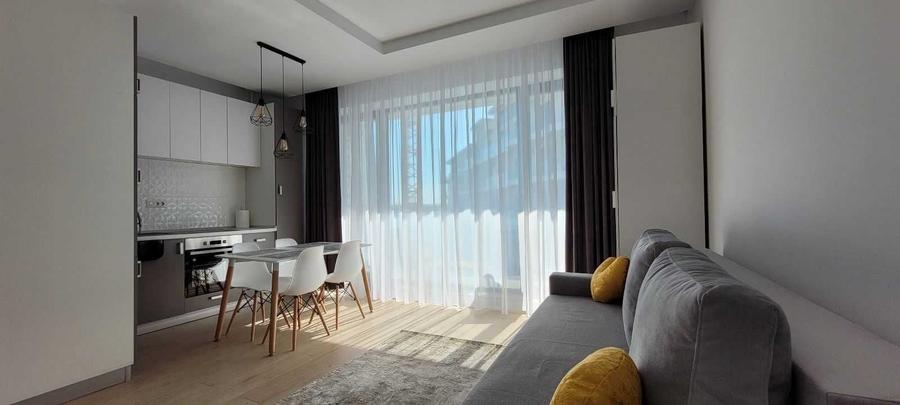 Studio Mamaia cu vedere la lac fara comision an universitar 2026-2027 - 3