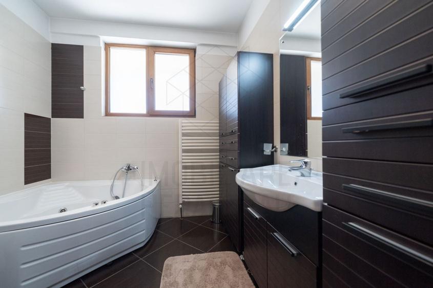 Apartament cu 4 camere decomandat, mobilat în Herăstrău