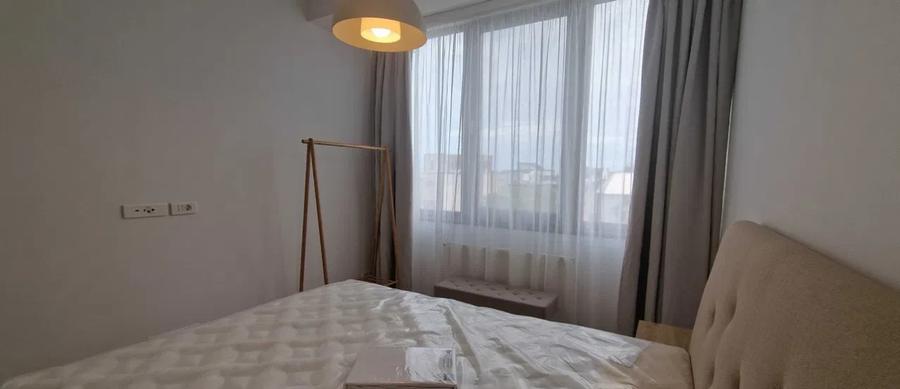 Apartament cu 2 camere semidecomandat, mobilat în Peninsula