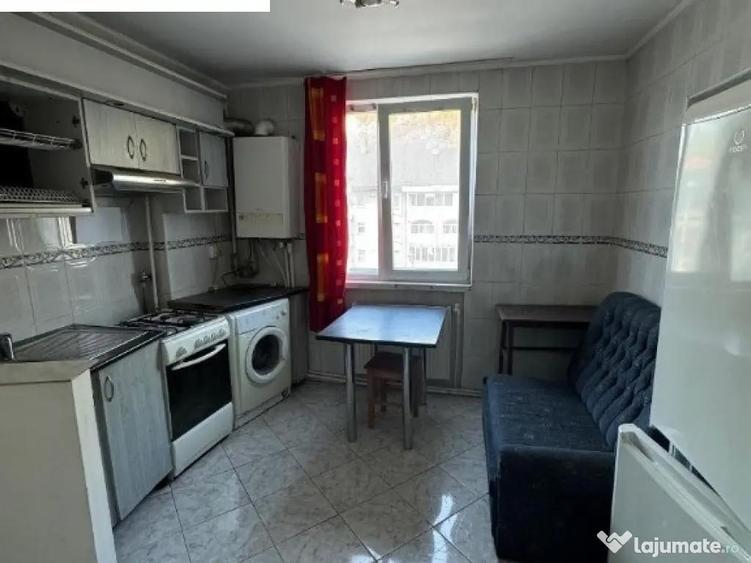 Apartament cu 2 camere decomandat în Mărăței
