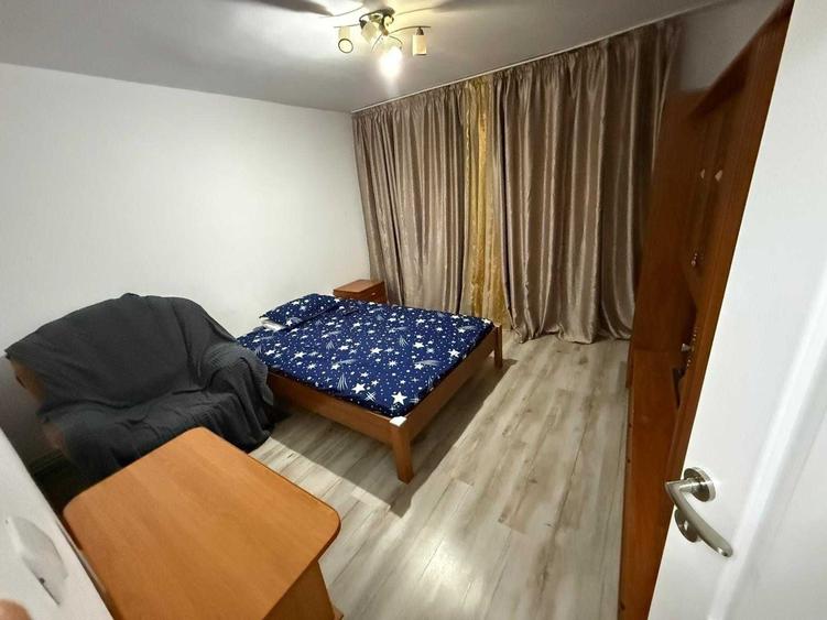 Garsonieră decomandată în Steaua