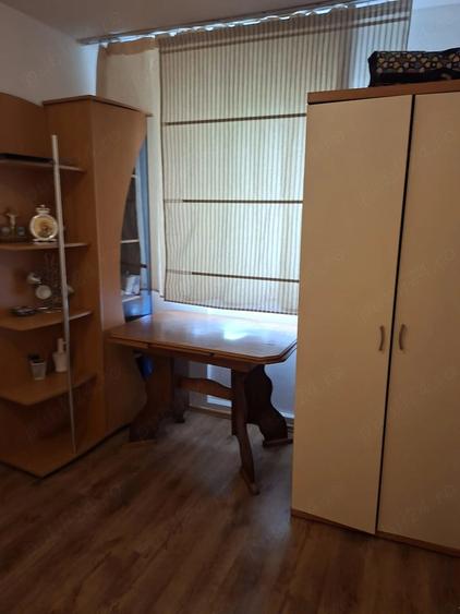 Apartament cu 2 camere semidecomandat în Șagului