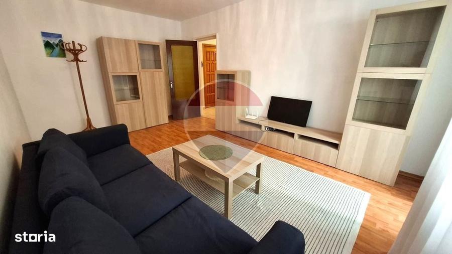 Apartament cu 2 camere decomandat în Bucur Obor