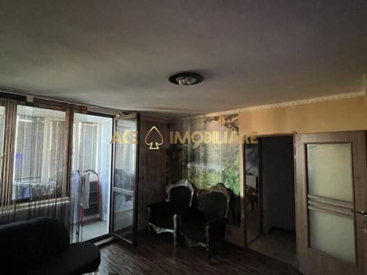 Apartament cu 2 camere semidecomandat, mobilat în 1 Mai