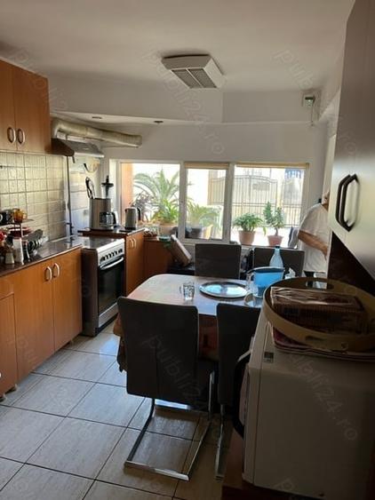 Spațiu comercial, de 205 mp, în Central