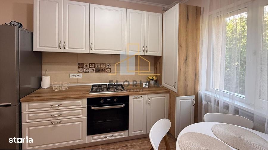 Apartament 4 camere, zona Medicina - Neptun - 7