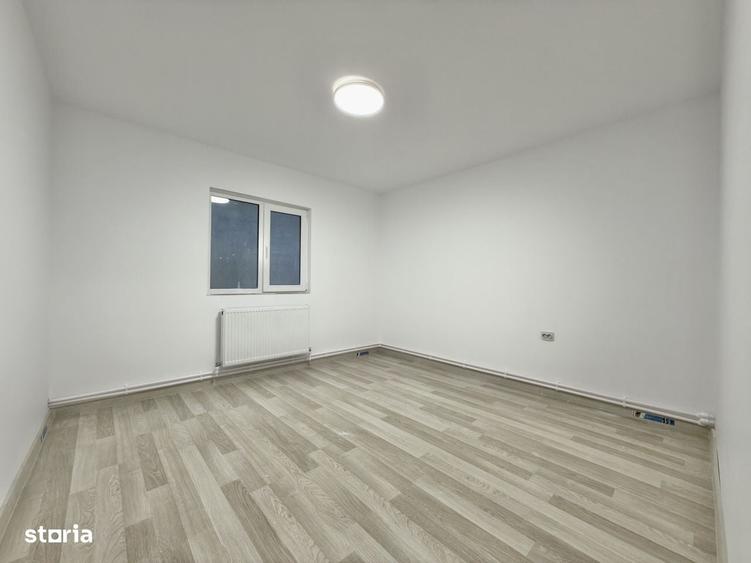 Casă cu 4 camere cu Teren 180 Mp în Central
