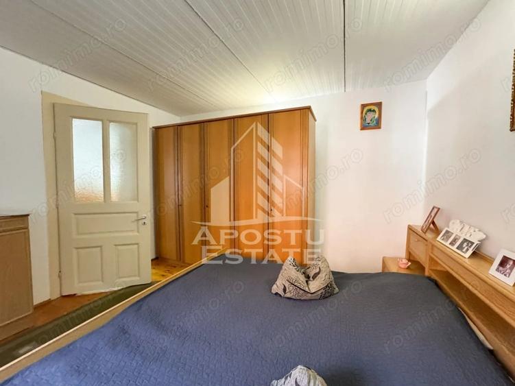 Casă cu 5 camere cu Teren 800 Mp în Șag