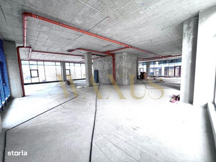 Spațiu comercial, de 430 mp, în Florești