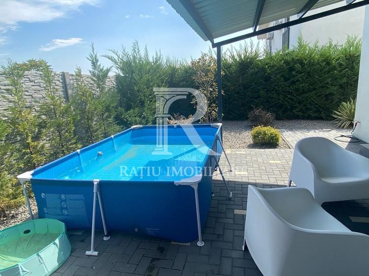 Casă individuală cu 4 camere cu Piscina în Exterior Sud