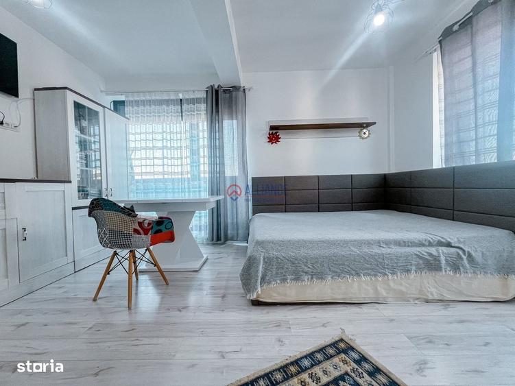 Apartament cu 3 camere în Palazu Mare