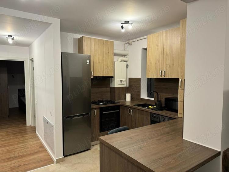 Apartament cu 2 camere decomandat în Titan