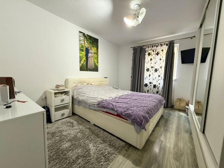 Casă individuală cu 3 camere cu Canalizare în Ovidiu
