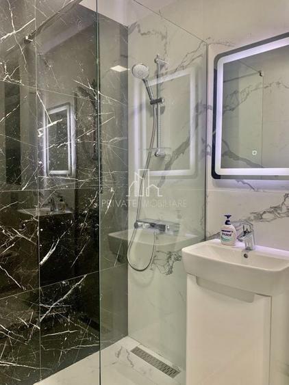 Apartament cu 2 camere decomandat în Cornișa