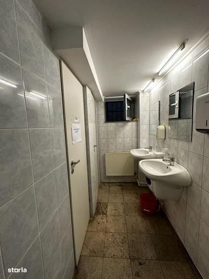 Spațiu comercial, de 200 mp, în Ultracentral