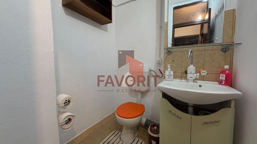 Apartament cu 3 camere decomandat, mobilat în Aradului