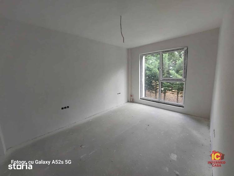 Apartament cu 3 camere în Cristian