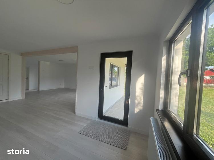 Casă cu 3 camere cu Teren 700 Mp în Merișani