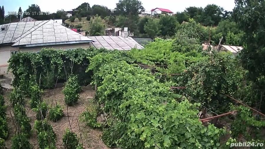 Casă cu 11 camere cu Teren 1500 Mp în Obrejița