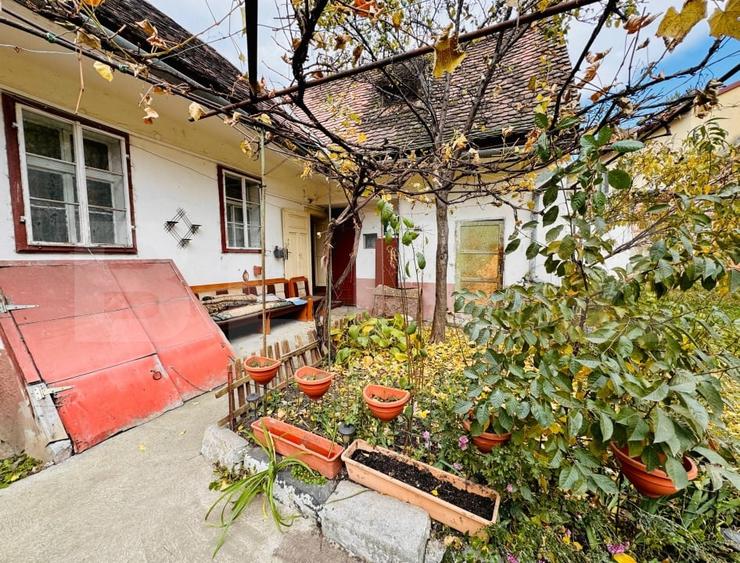 Casa  de vanzare, 2 camere, 86 mp  Sibiu- langa piata Cibin - 12