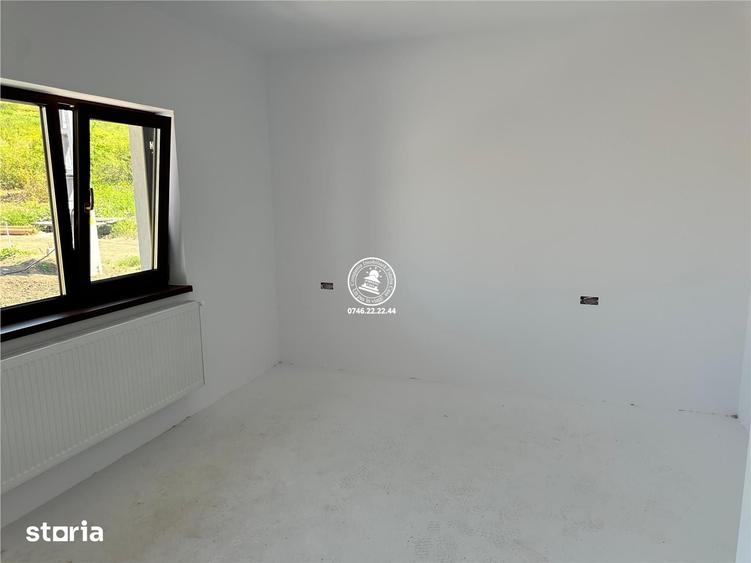 Casa de vanzare 4 camere, Tomesti - Iasi - 11