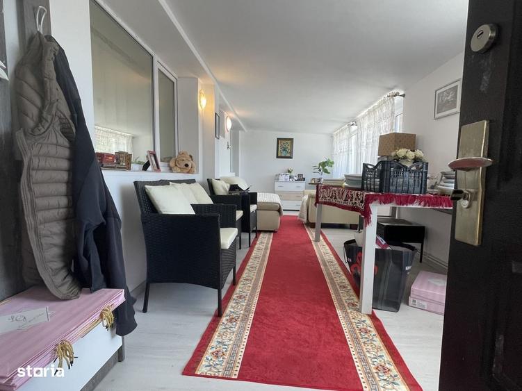 Casă cu 4 camere în Cârlig