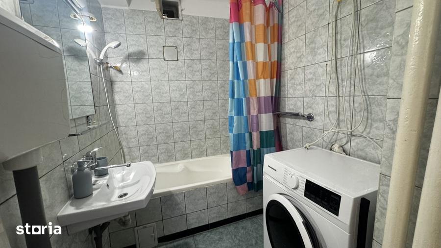Apartament cu 3 camere, mobilat în Domenii
