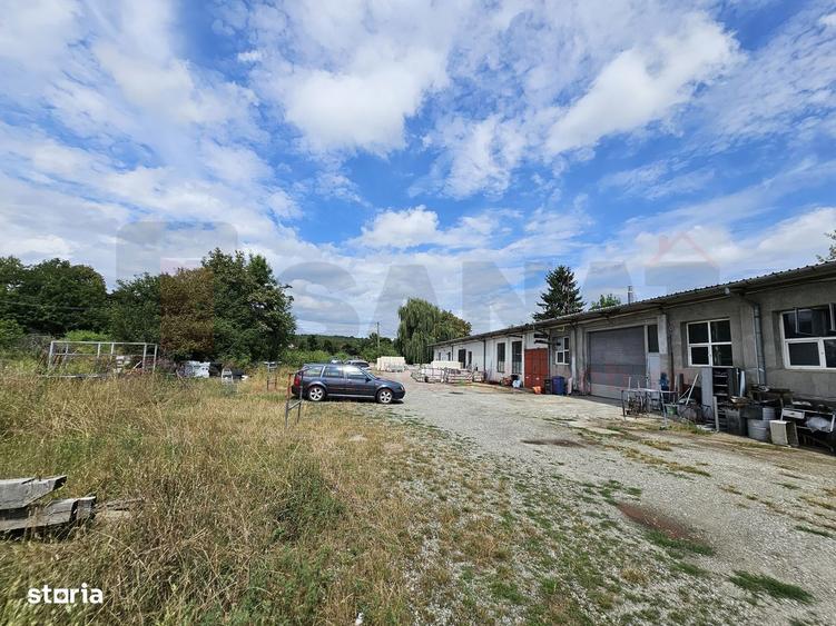 Spațiu comercial, de 400 mp, în Central