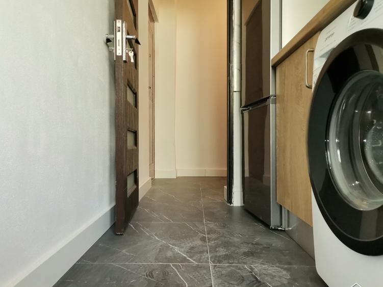 Apartament cu 2 camere decomandat, mobilat în Micro 11