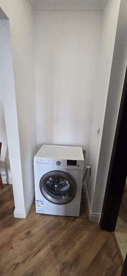 Apartament cu 3 camere decomandat, mobilat în Iosefin