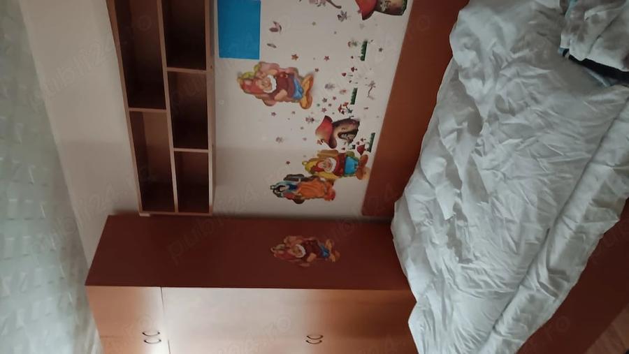 Apartament cu 3 camere decomandat în Unirii Sud