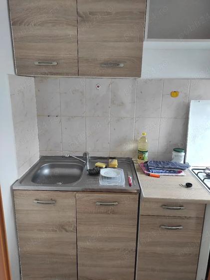 Garsonieră decomandată în Gojdu