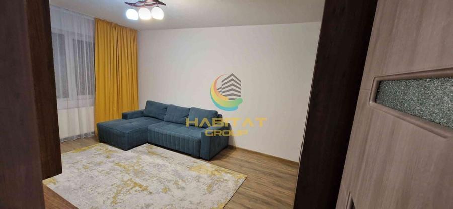Apartament cu 3 camere decomandat în Berceni
