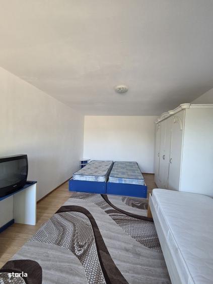 Casă cu 3 camere cu Teren 300 Mp în Tuzla