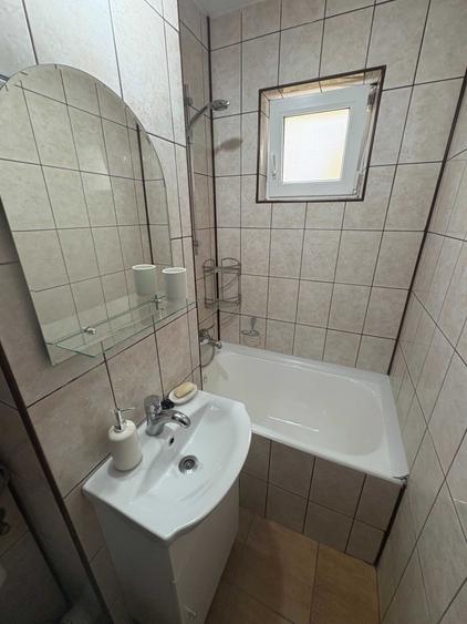 Apartament cu 2 camere nedecomandat în Nufărul
