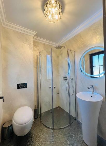 Duplex cu 5 camere cu Canalizare în Dumbrăvița