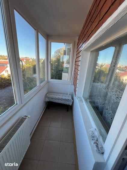 Apartament cu 2 camere semidecomandat, mobilat în Spitalul Județean