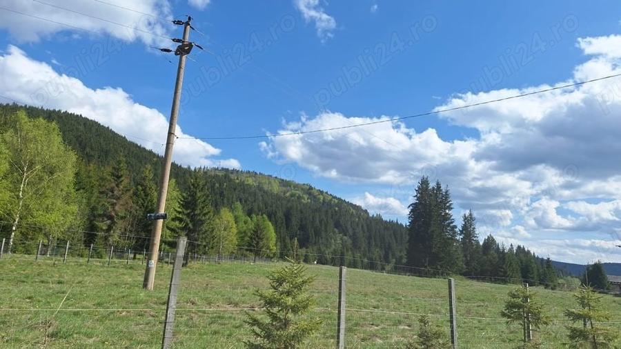 Teren de 2100 mp, în Comandău