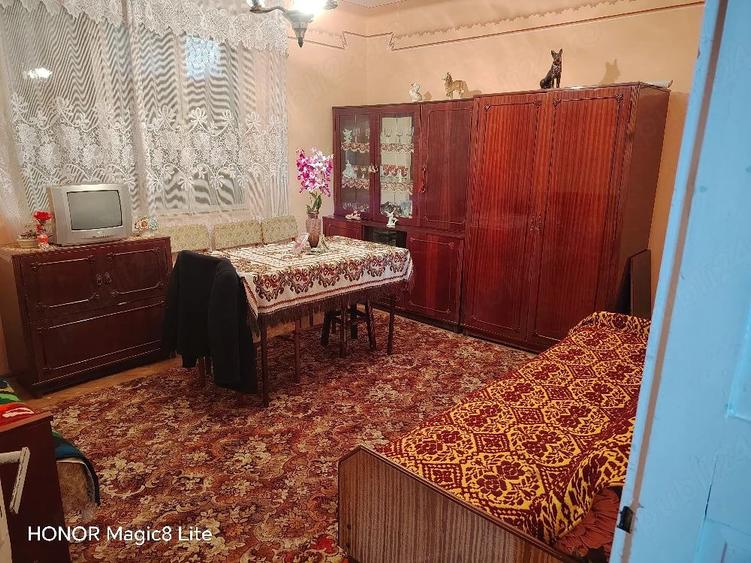 Casă cu 3 camere cu Teren 40 Mp în Țagu