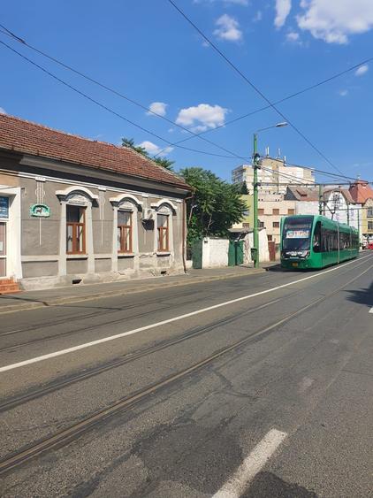 Vand apartament in Boul Rosu - 1