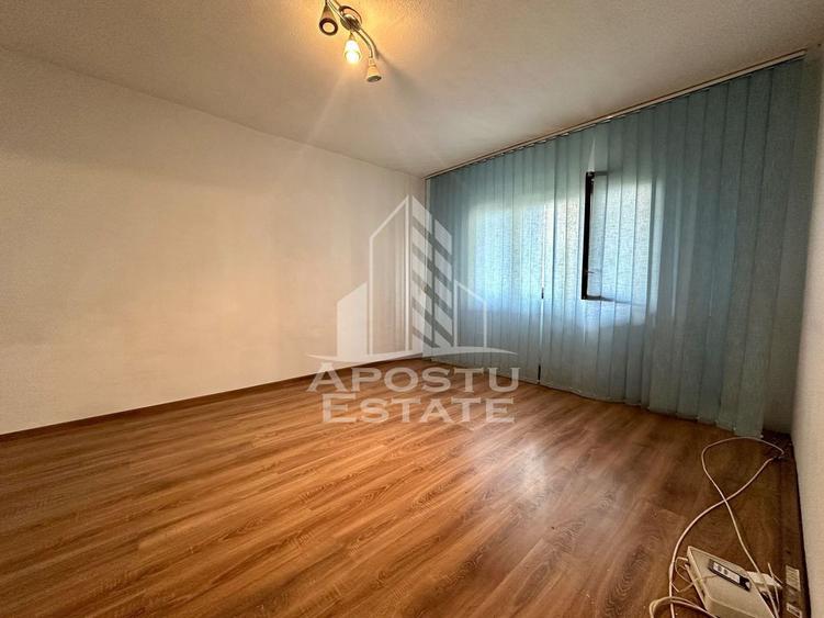 Apartament cu o camera, decomandat, zona Buziasului - 3