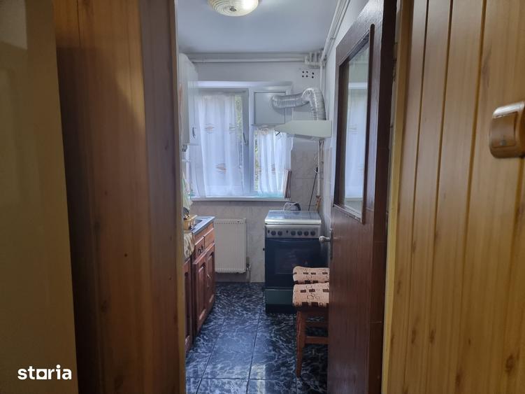 Apartament cu 2 camere nedecomandat în Micro 5
