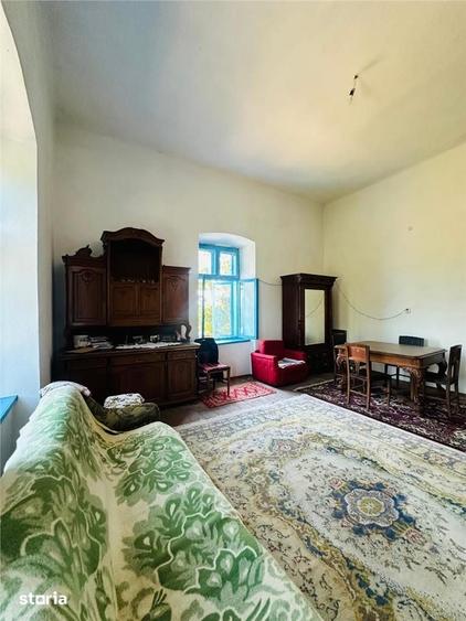 Casă cu Teren 8330 Mp în Oboga